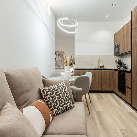 Suite Deluxe Valencia - Aiora Apartments Buitenkant foto