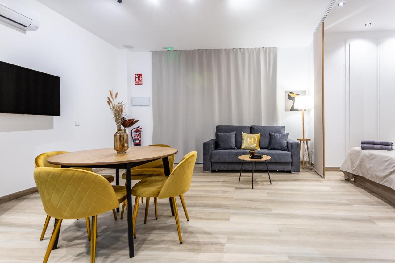 Suite Deluxe Valencia - Aiora Apartments Buitenkant foto
