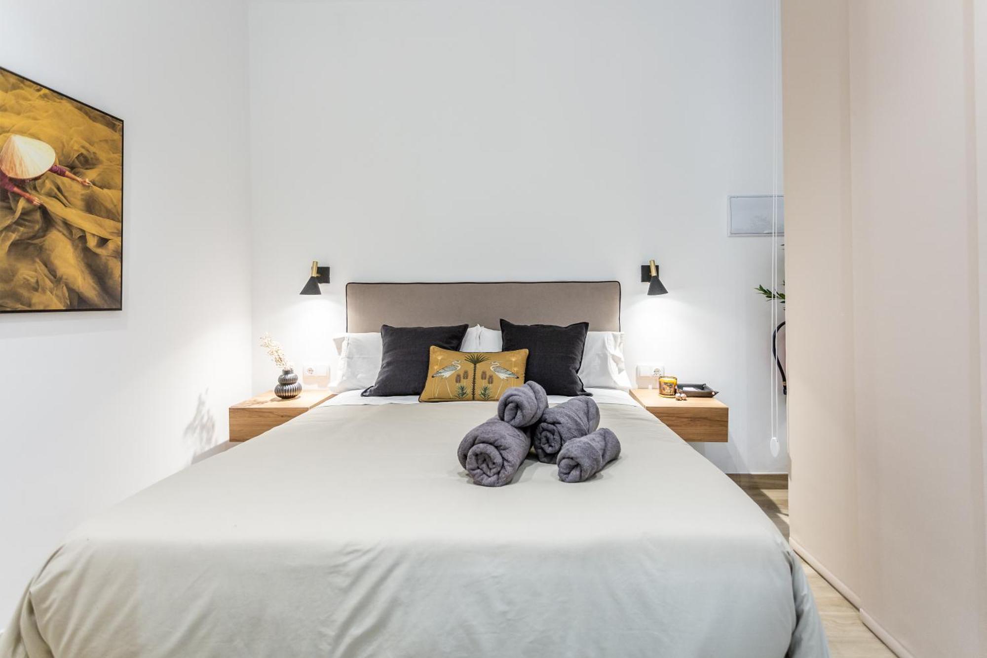 Suite Deluxe Valencia - Aiora Apartments Buitenkant foto