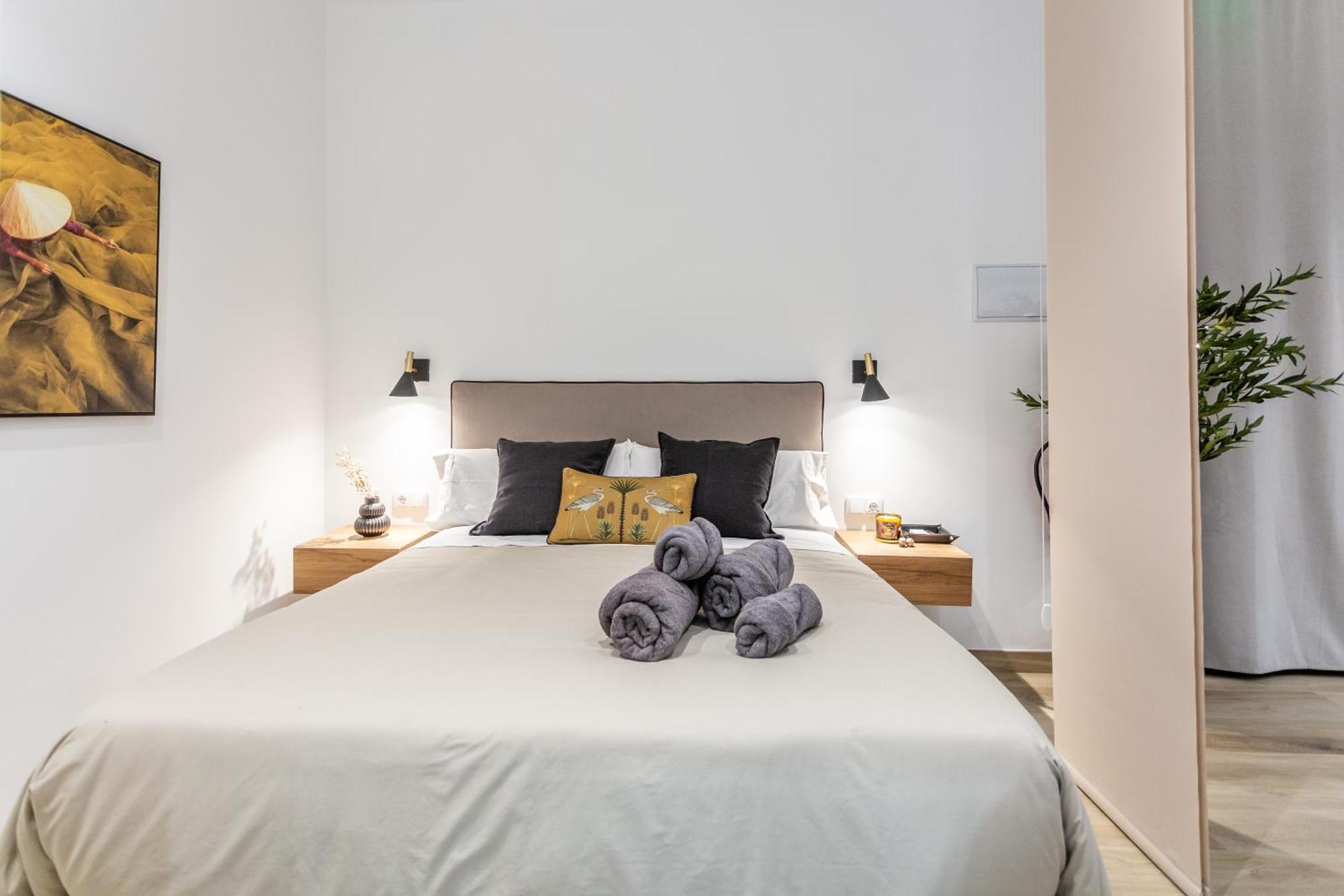 Suite Deluxe Valencia - Aiora Apartments Buitenkant foto