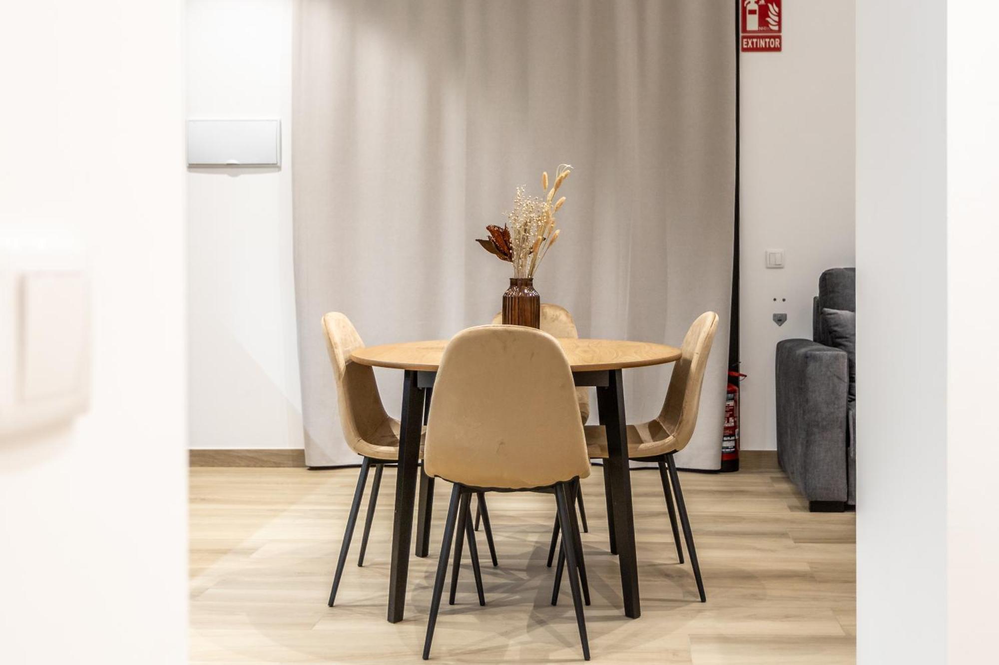 Suite Deluxe Valencia - Aiora Apartments Buitenkant foto