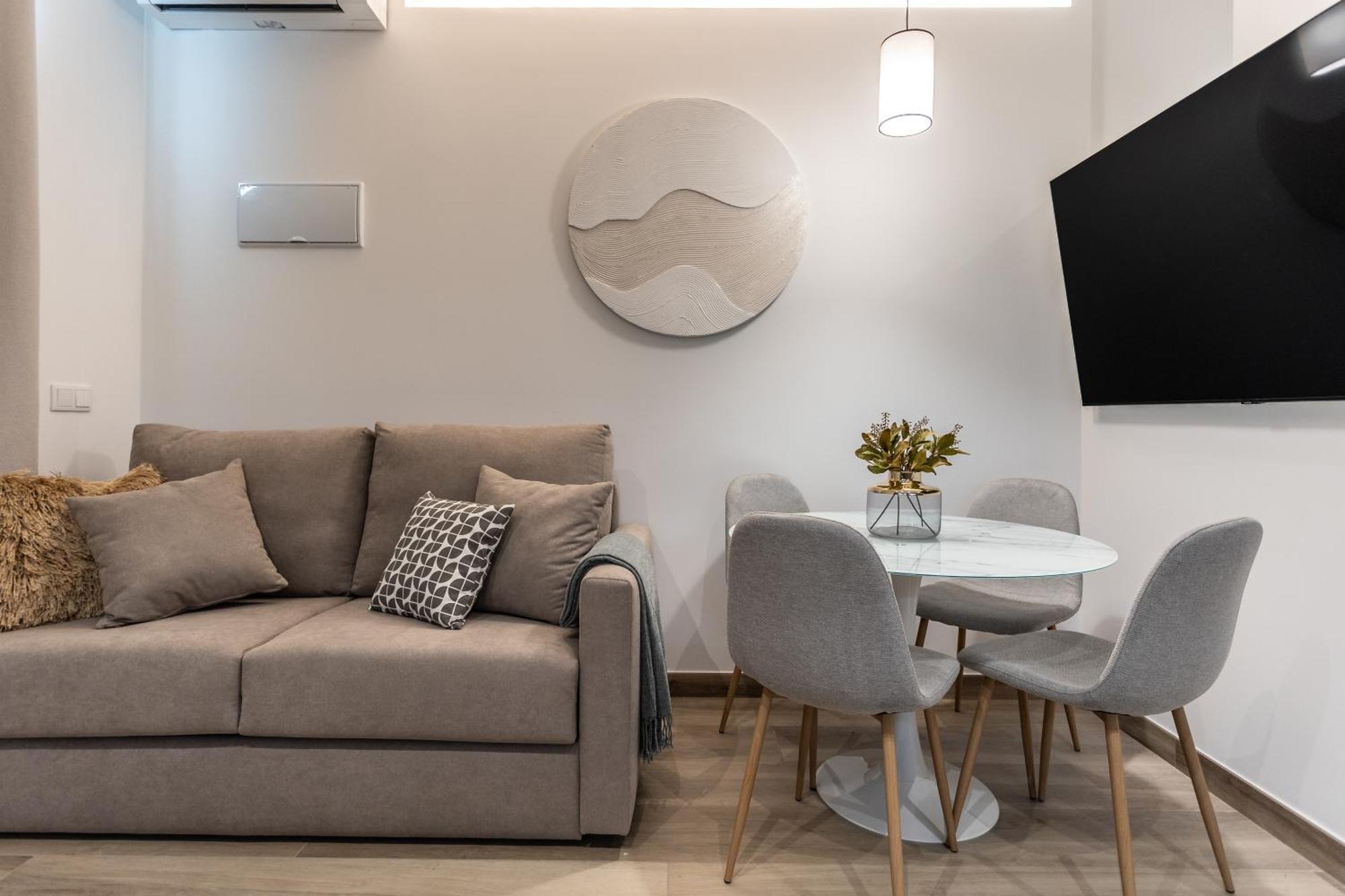 Suite Deluxe Valencia - Aiora Apartments Buitenkant foto