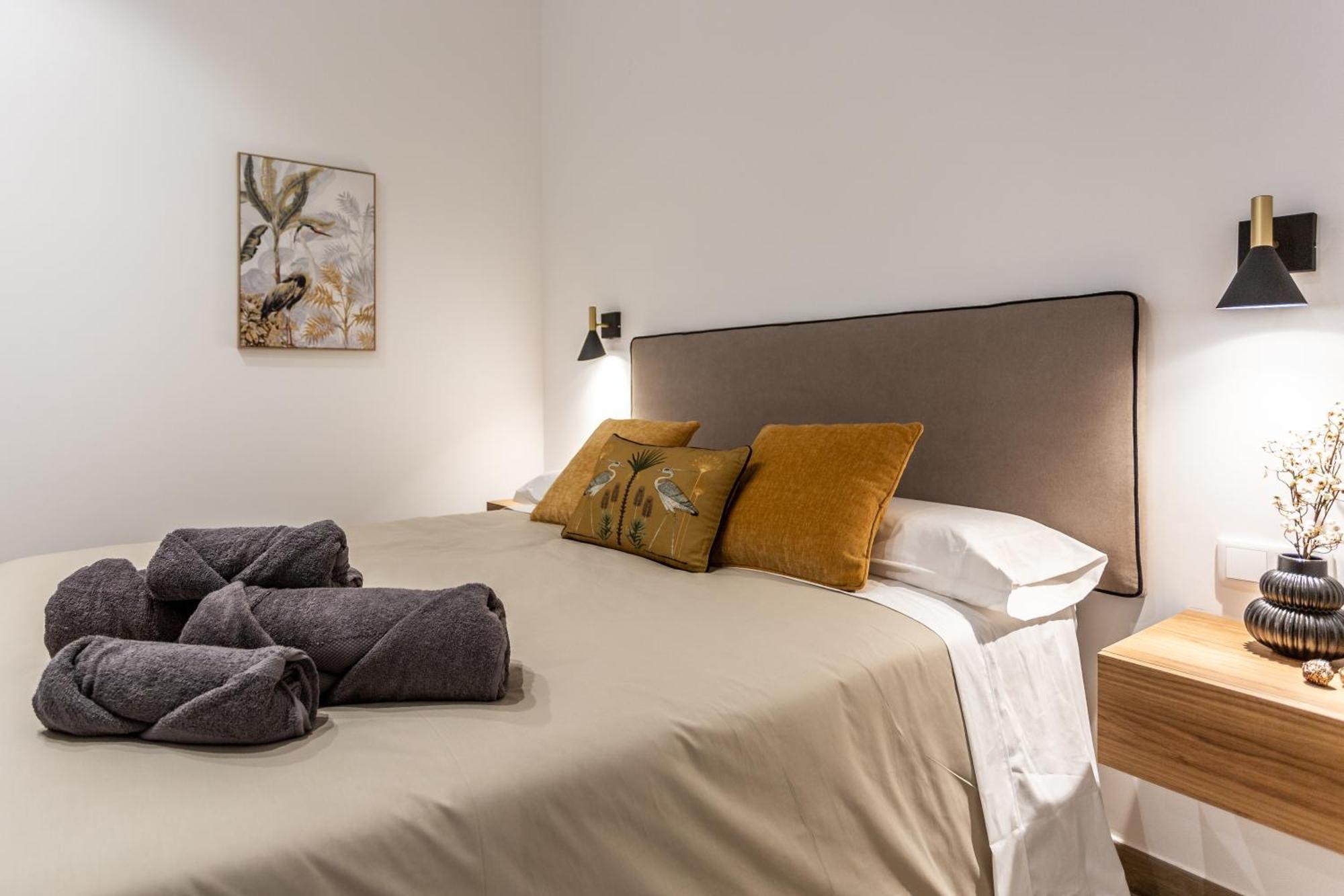 Suite Deluxe Valencia - Aiora Apartments Buitenkant foto