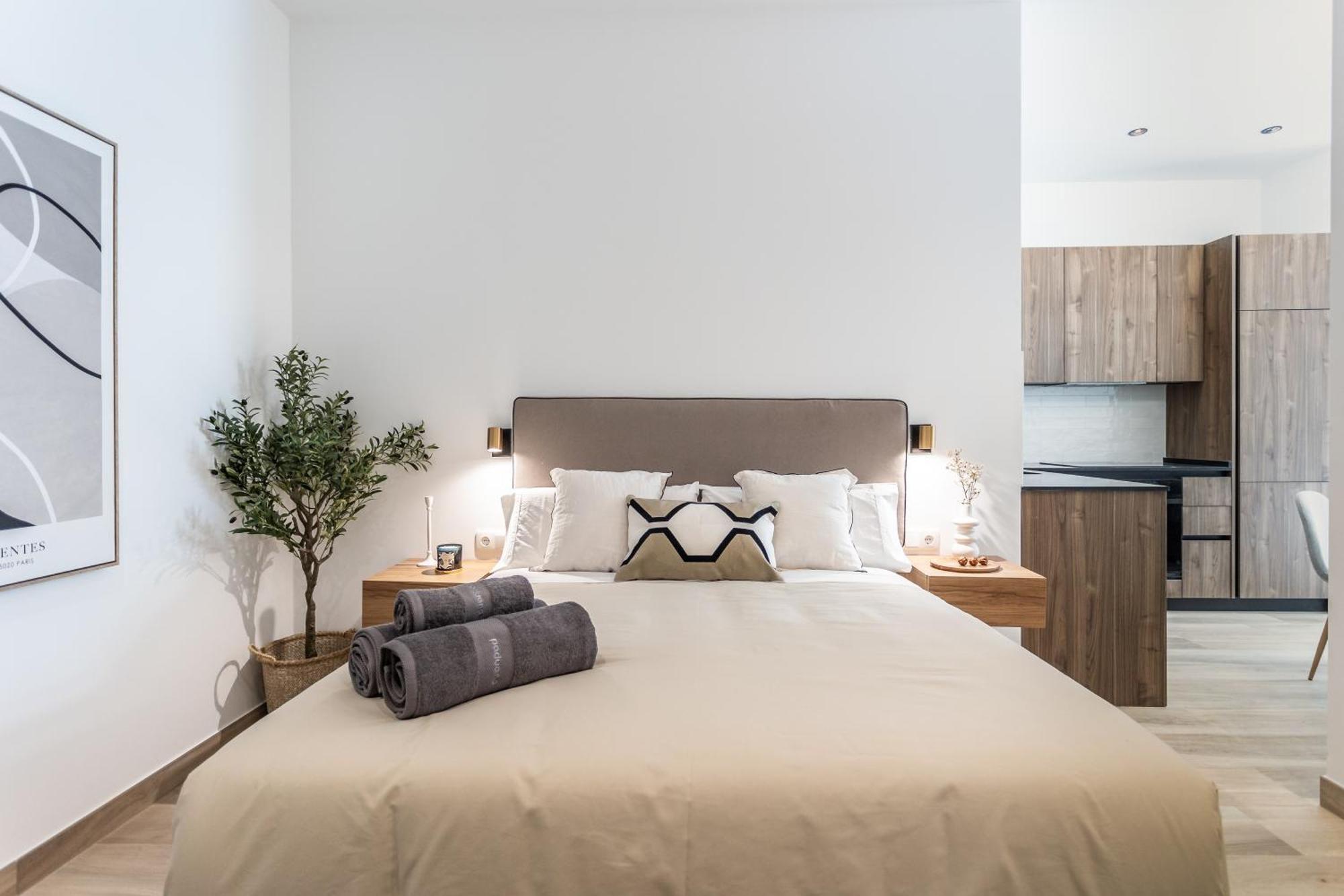 Suite Deluxe Valencia - Aiora Apartments Buitenkant foto