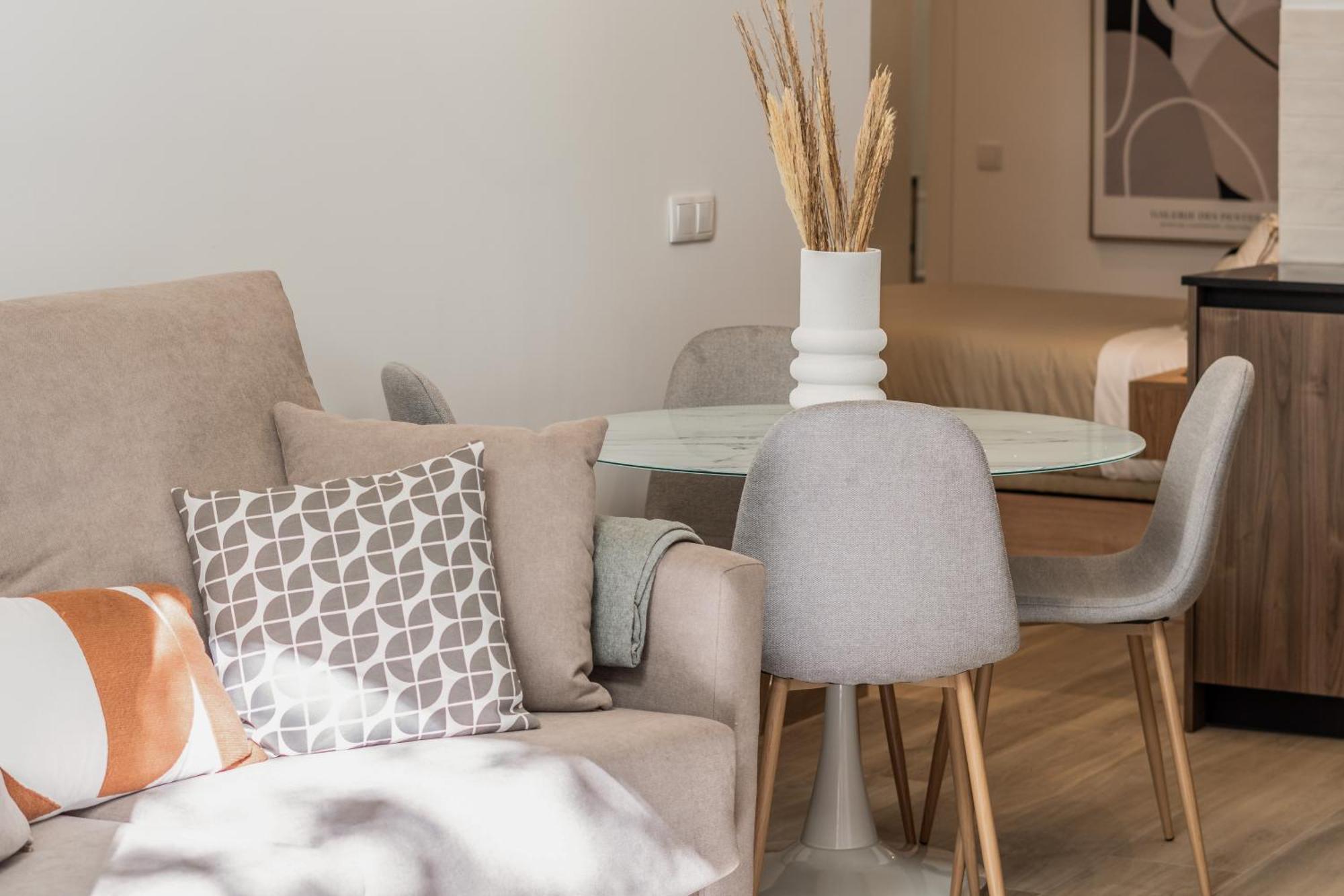Suite Deluxe Valencia - Aiora Apartments Buitenkant foto